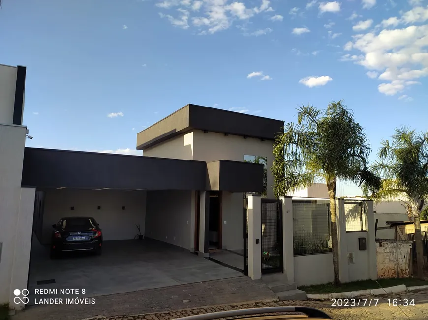 Foto 1 de Casa de Condomínio com 4 Quartos à venda, 300m² em Vicente Pires, Brasília