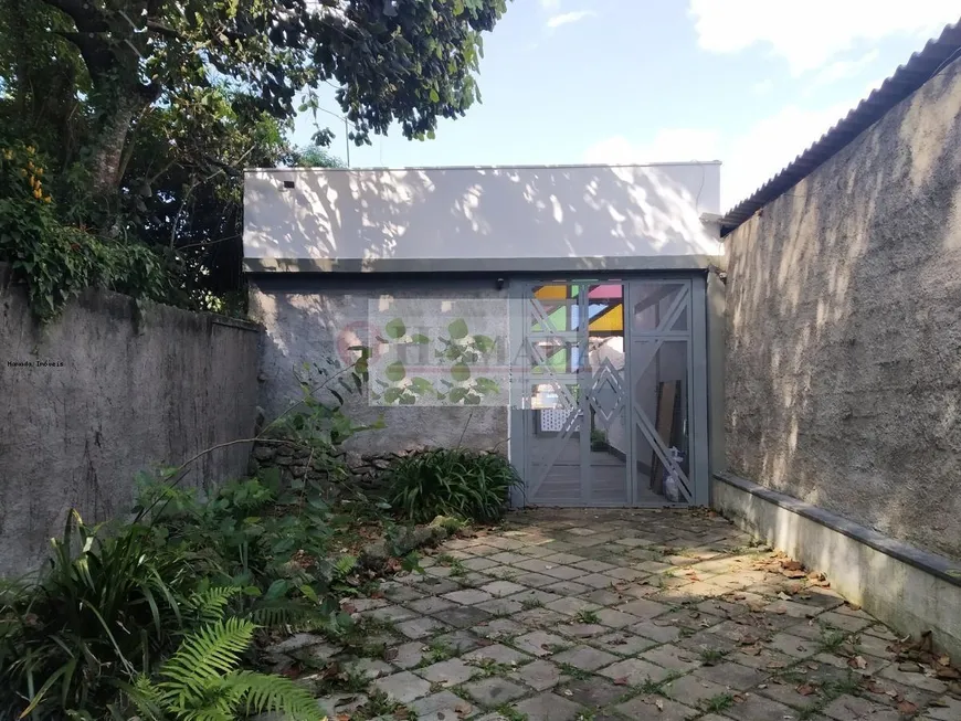 Foto 1 de Casa com 2 Quartos à venda, 187m² em Jardim Leonor, Cotia