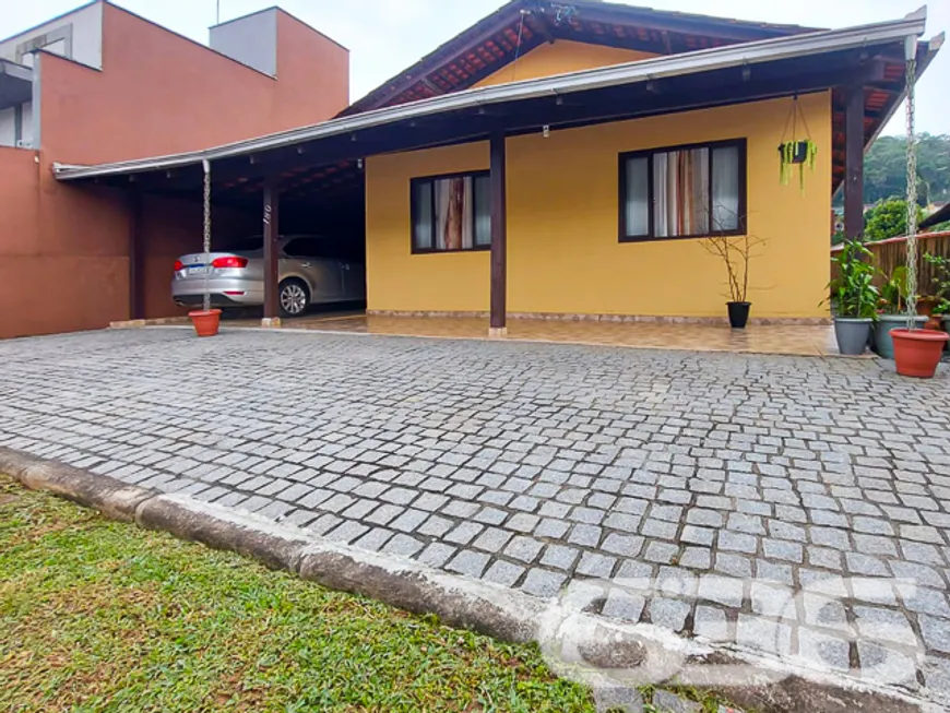 Foto 1 de Casa com 3 Quartos à venda, 130m² em Itinga, Joinville