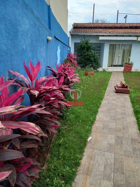 Foto 1 de Casa com 2 Quartos à venda, 113m² em Jardim Alemanha, Londrina