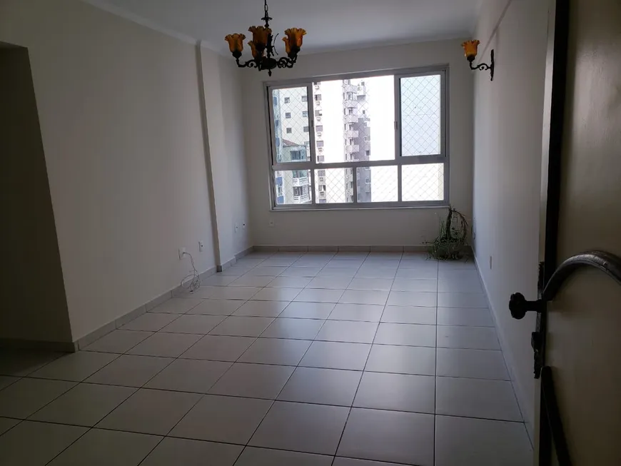 Foto 1 de Apartamento com 3 Quartos à venda, 121m² em Gonzaga, Santos