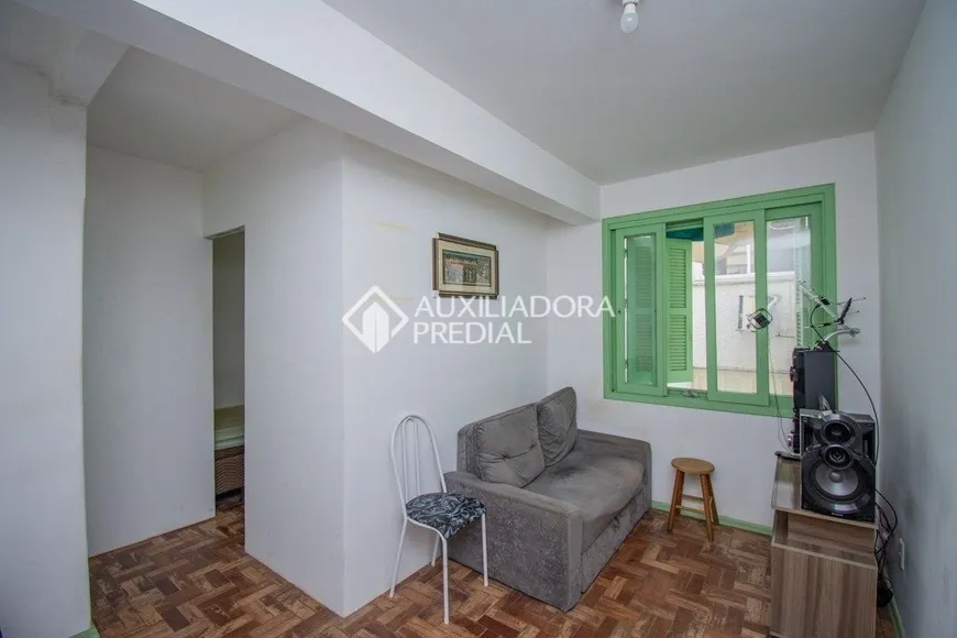 Foto 1 de Apartamento com 1 Quarto à venda, 40m² em Petrópolis, Porto Alegre