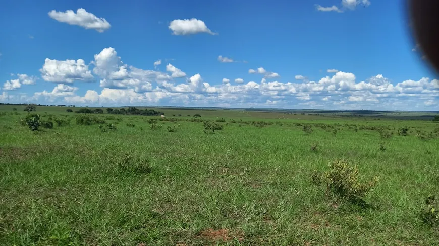 Foto 1 de Fazenda/Sítio à venda, 20000m² em Centro, Camapuã