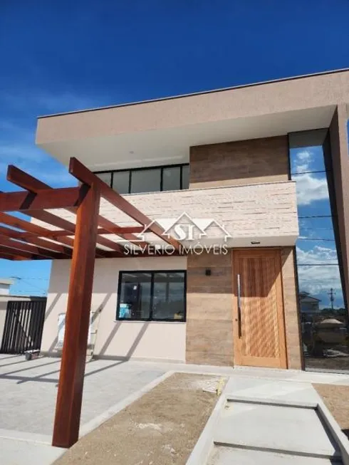 Foto 1 de Casa de Condomínio com 4 Quartos à venda, 252m² em Ogiva, Cabo Frio