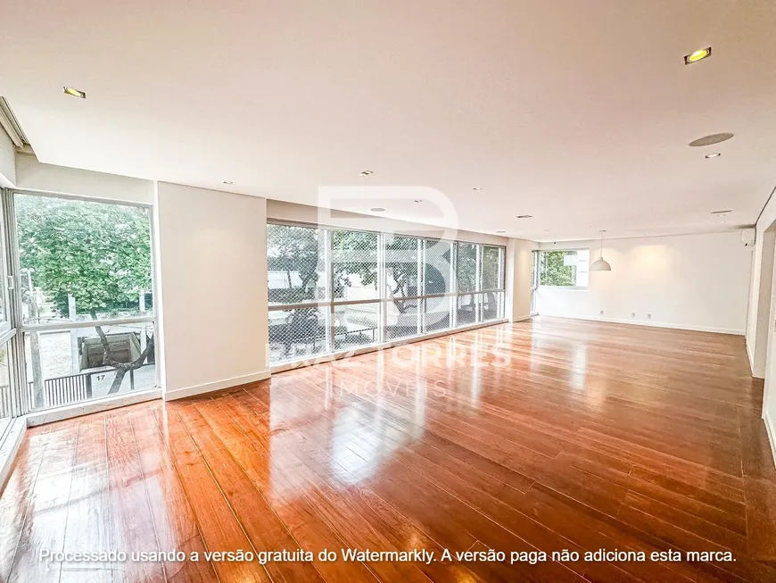 Foto 1 de Apartamento com 3 Quartos à venda, 226m² em Leblon, Rio de Janeiro