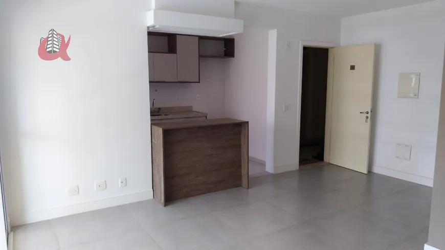Foto 1 de Apartamento com 1 Quarto para alugar, 69m² em Alphaville Industrial, Barueri