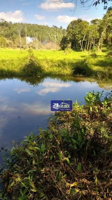 Foto 1 de Fazenda/Sítio com 5 Quartos à venda, 110m² em , Nazaré Paulista