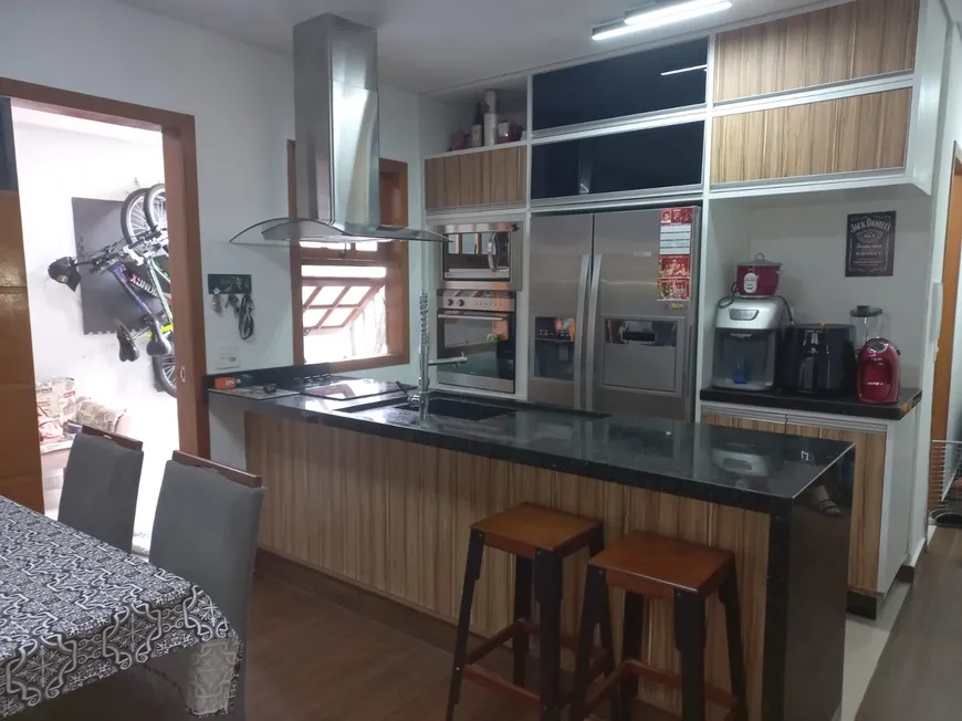 Foto 1 de Sobrado com 4 Quartos à venda, 189m² em Parque Almerinda Chaves, Jundiaí