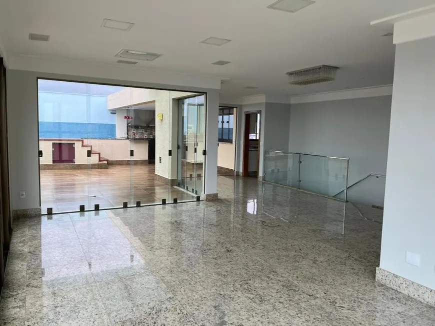 Foto 1 de Cobertura com 4 Quartos à venda, 332m² em Setor Bela Vista, Goiânia