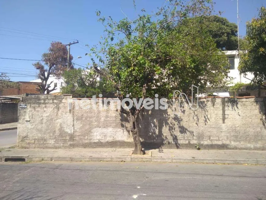 Foto 1 de Lote/Terreno à venda, 436m² em Mantiqueira, Belo Horizonte