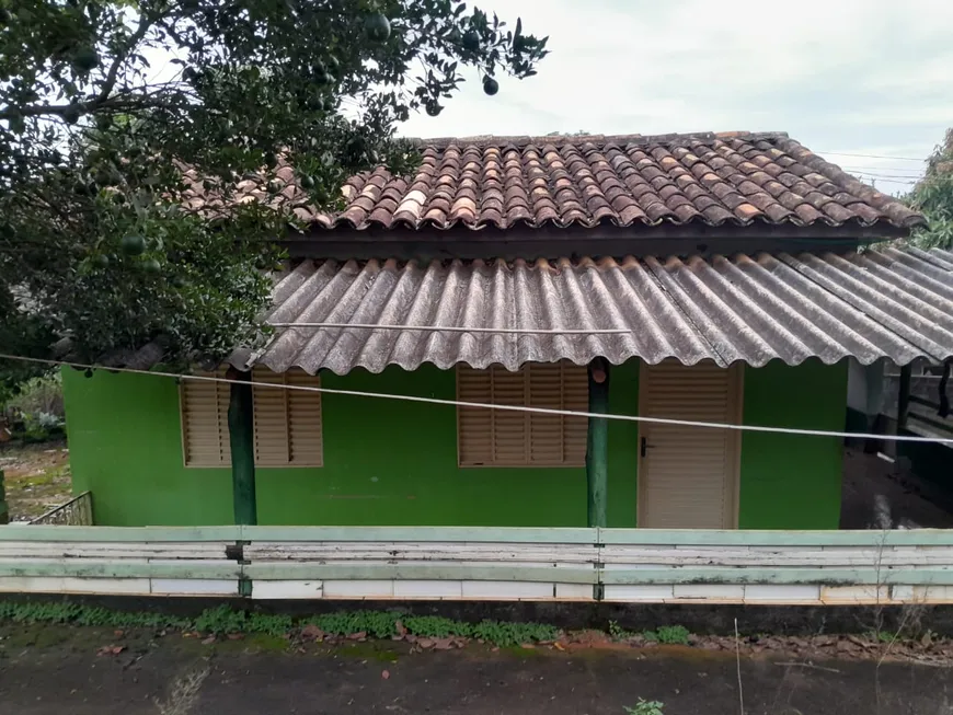 Foto 1 de Casa com 2 Quartos à venda, 600m² em Alberto Isaacson, Martinho Campos