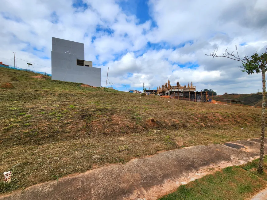 Foto 1 de Lote/Terreno à venda, 376m² em Salvaterra, Juiz de Fora