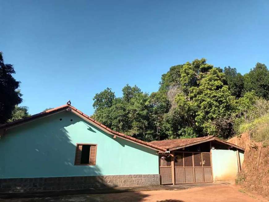 Foto 1 de Fazenda/Sítio com 3 Quartos à venda, 150000m² em Centro, Argirita