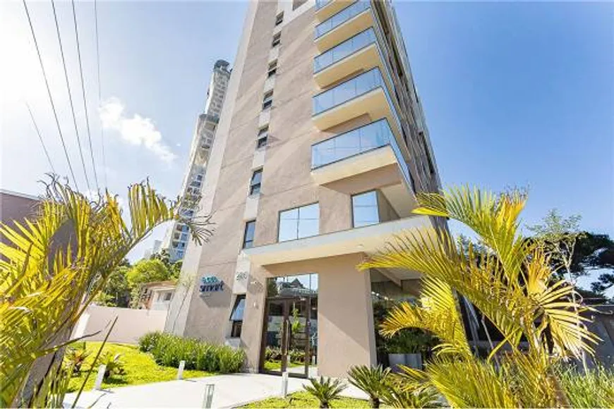 Foto 1 de Apartamento com 1 Quarto para alugar, 21m² em Ecoville, Curitiba