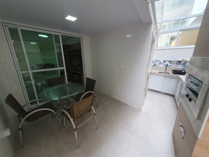 Foto 1 de Apartamento com 2 Quartos à venda, 100m² em Praia de Peracanga, Guarapari