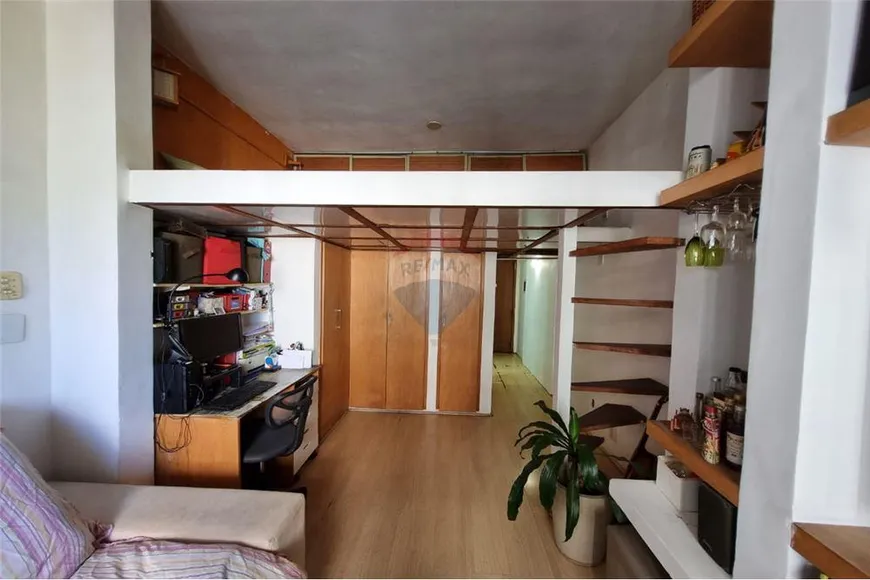 Foto 1 de Apartamento com 1 Quarto à venda, 27m² em Botafogo, Rio de Janeiro
