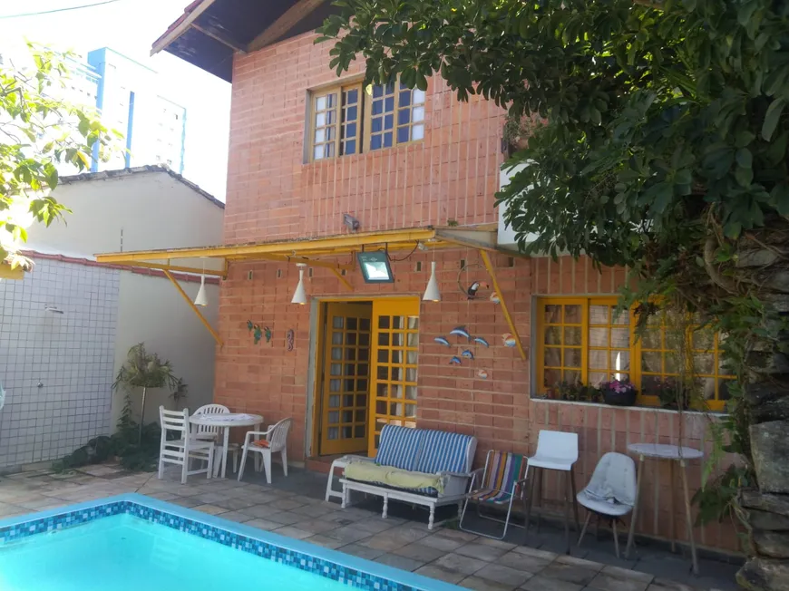 Foto 1 de Casa com 3 Quartos à venda, 350m² em Canto do Forte, Praia Grande