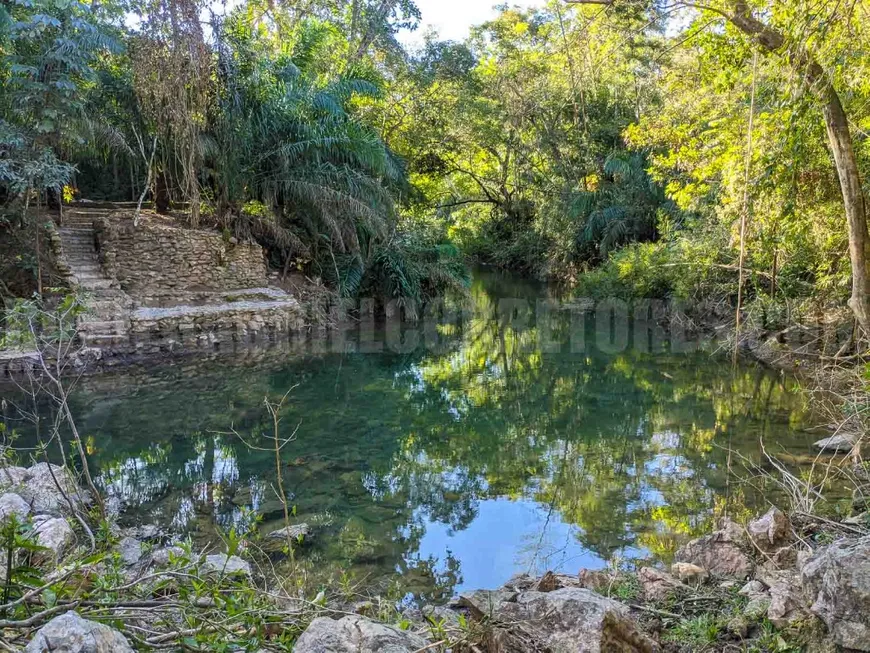 Foto 1 de Lote/Terreno à venda, 40000m² em , Bonito