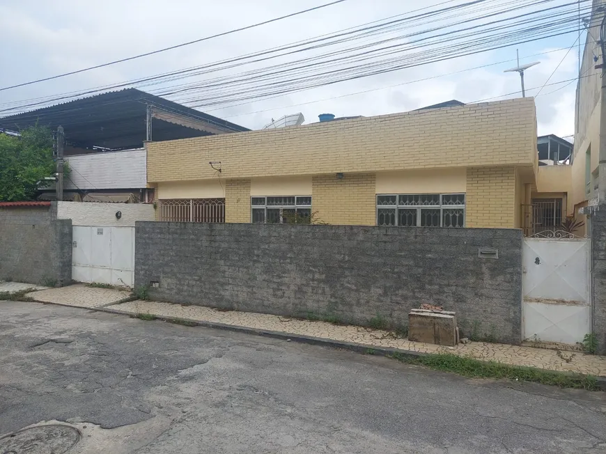 Foto 1 de Casa com 3 Quartos à venda, 130m² em Porto Novo, São Gonçalo