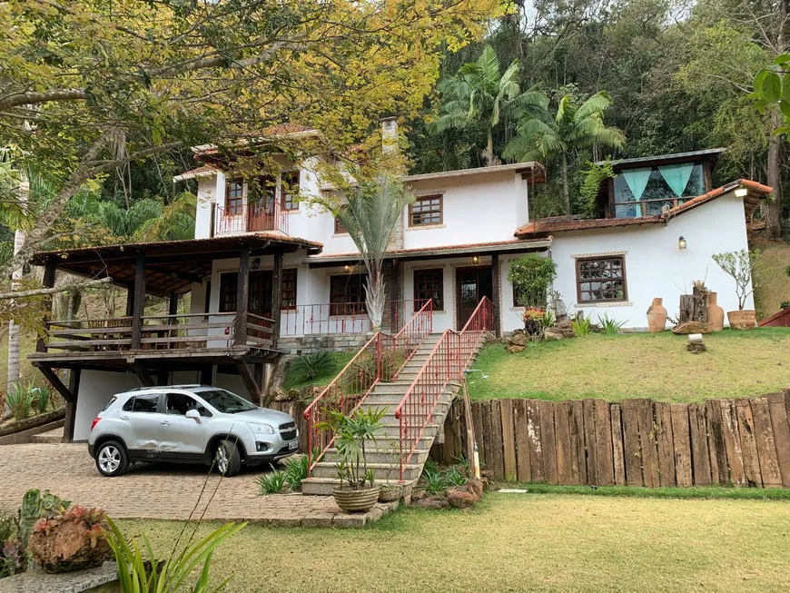 Foto 1 de Casa de Condomínio com 2 Quartos à venda, 150m² em , Rio Acima