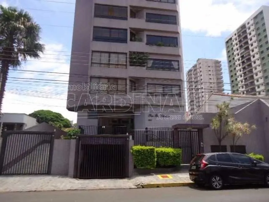 Foto 1 de Apartamento com 4 Quartos à venda, 250m² em Centro, São Carlos