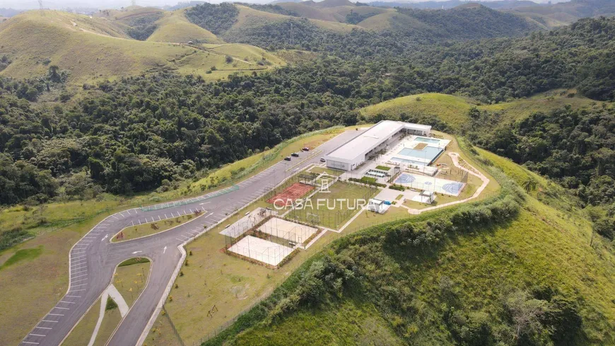 Foto 1 de Lote/Terreno à venda, 243m² em São Geraldo, Volta Redonda