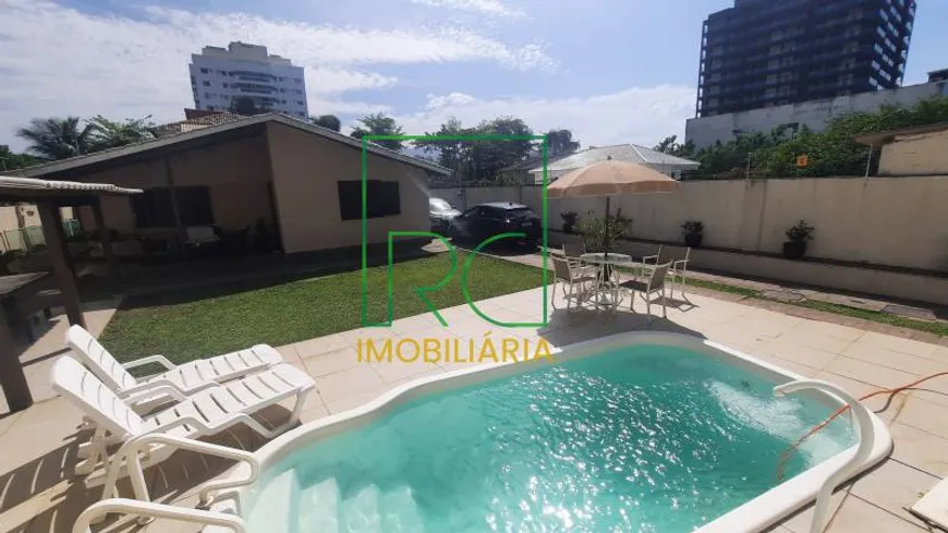 Foto 1 de Casa com 3 Quartos à venda, 585m² em Recreio Dos Bandeirantes, Rio de Janeiro