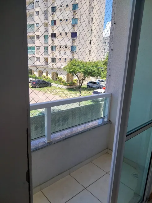 Foto 1 de Apartamento com 2 Quartos à venda, 48m² em Buraquinho, Lauro de Freitas