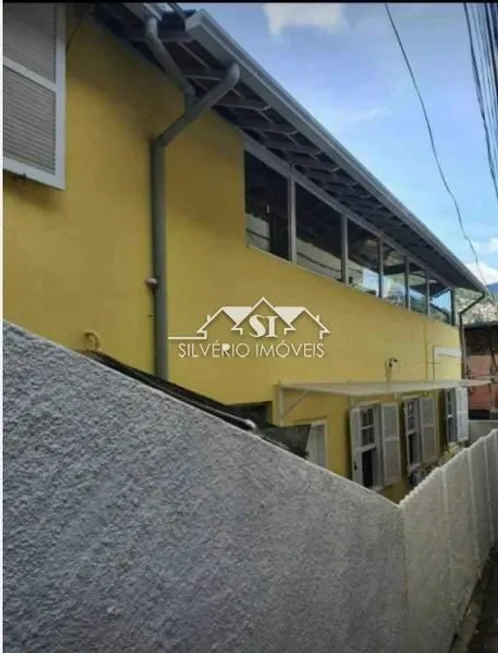 Foto 1 de Casa com 3 Quartos à venda, 100m² em Centro, Petrópolis