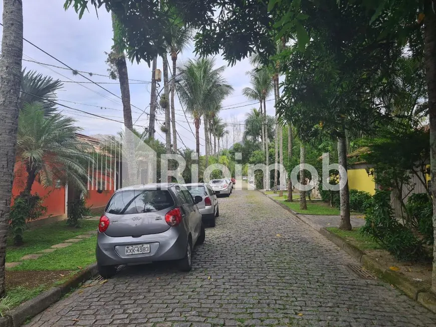 Foto 1 de Lote/Terreno à venda, 642m² em Vargem Pequena, Rio de Janeiro