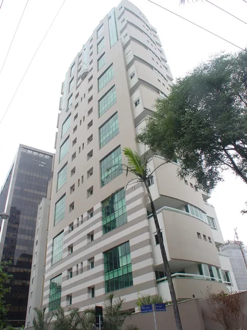 Foto 1 de Apartamento com 4 Quartos à venda, 389m² em Itaim Bibi, São Paulo