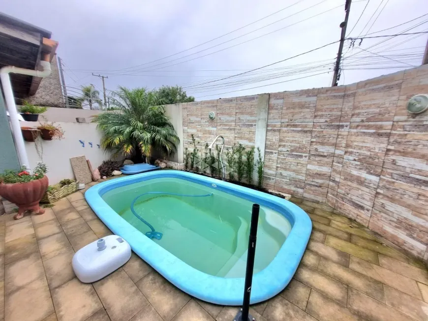 Foto 1 de Casa com 2 Quartos à venda, 150m² em Olaria, Canoas