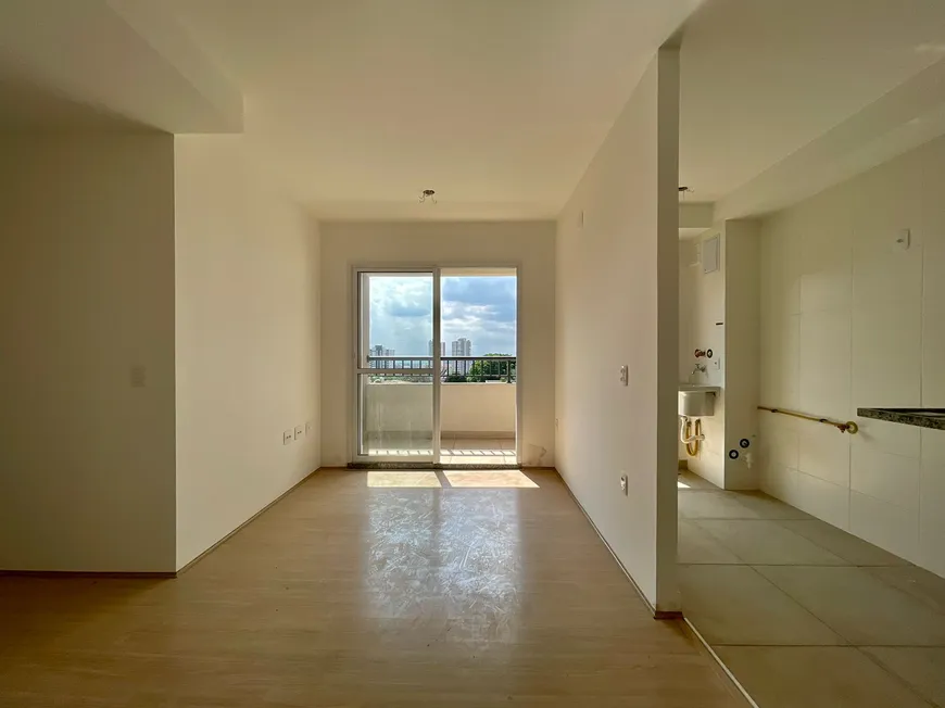 Foto 1 de Apartamento com 3 Quartos para alugar, 70m² em Mansões Santo Antônio, Campinas