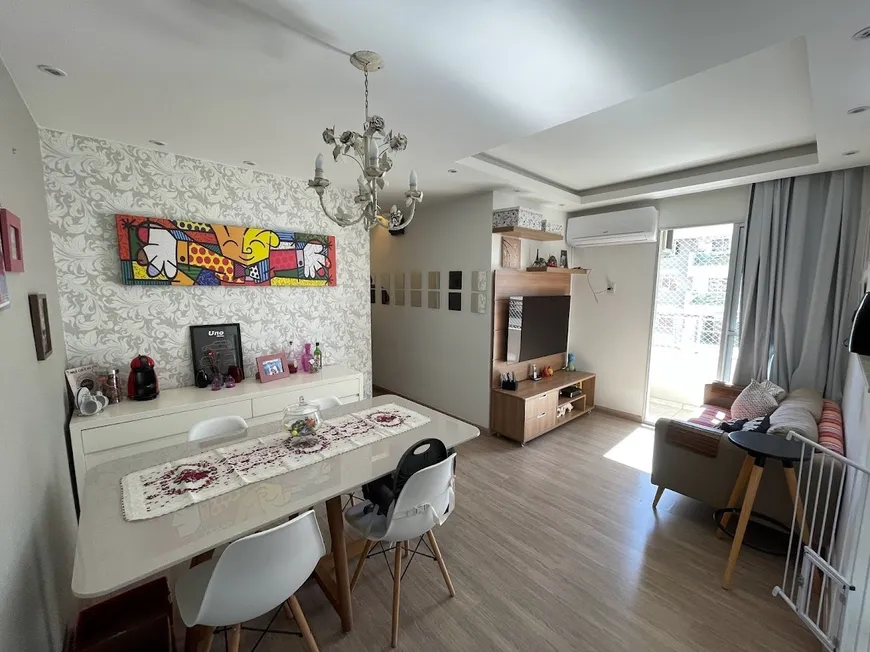 Foto 1 de Apartamento com 3 Quartos à venda, 65m² em Pechincha, Rio de Janeiro