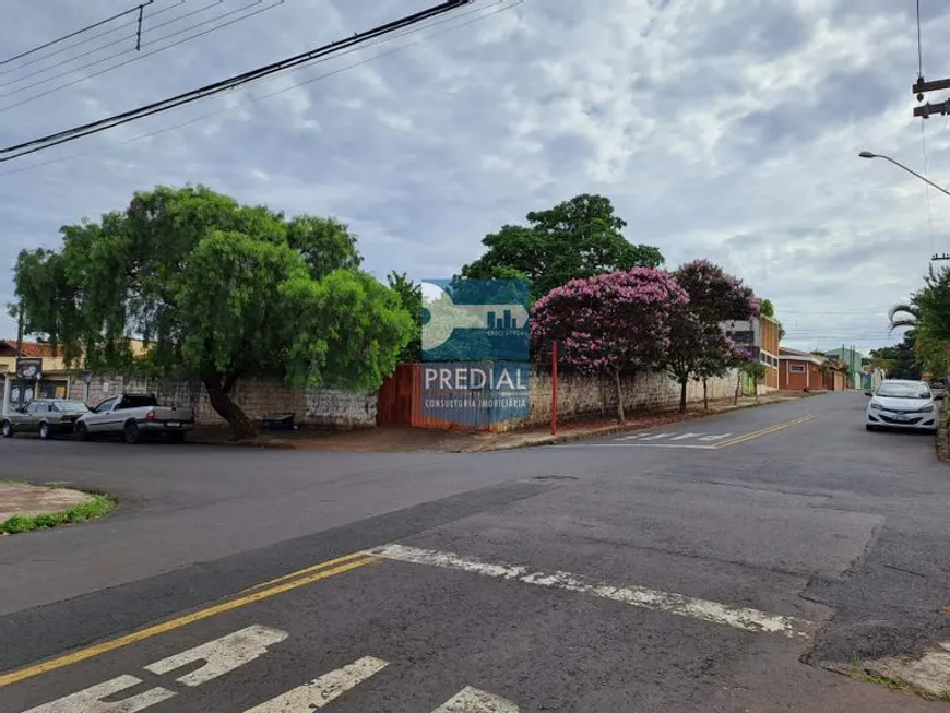 Foto 1 de Lote/Terreno à venda, 250m² em Vila Carmem, São Carlos