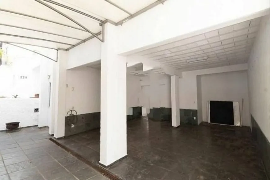 Foto 1 de Casa com 5 Quartos à venda, 360m² em Ouro Preto, Belo Horizonte