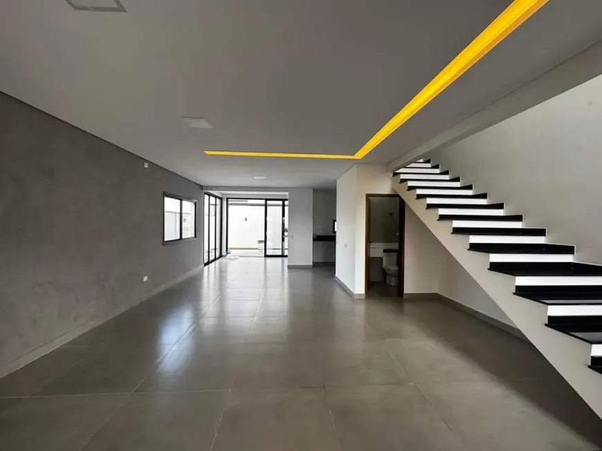 Foto 1 de Casa com 3 Quartos à venda, 148m² em Morada dos Nobres, Taubaté