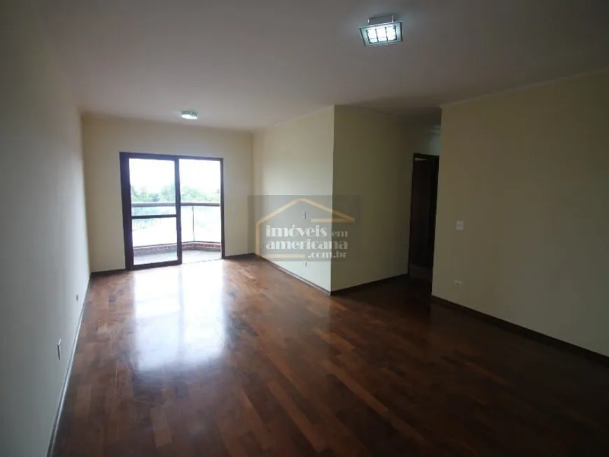 Foto 1 de Apartamento com 3 Quartos à venda, 96m² em Vila Israel, Americana