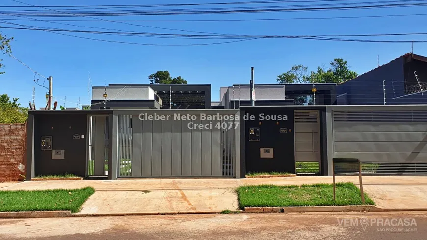 Foto 1 de Casa com 3 Quartos à venda, 126m² em Parque Residencial Rita Vieira, Campo Grande