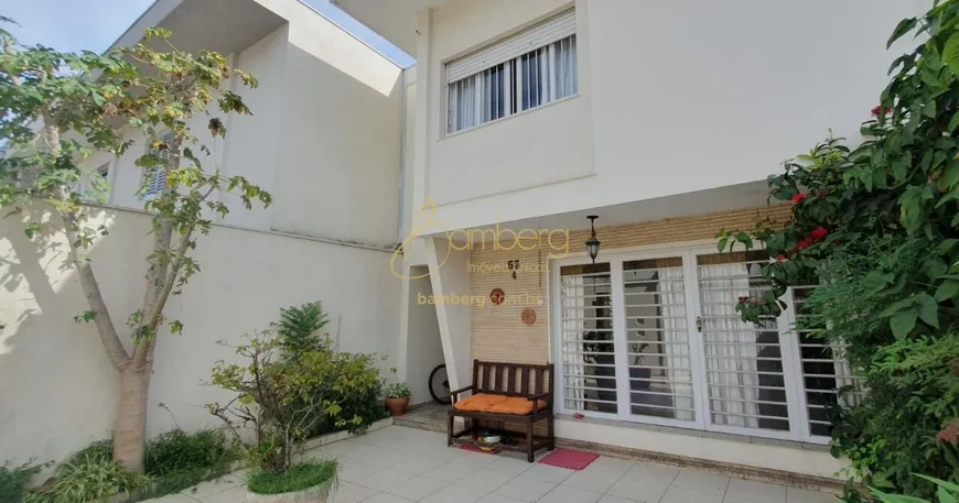 Foto 1 de Casa com 3 Quartos à venda, 160m² em Vila Cordeiro, São Paulo