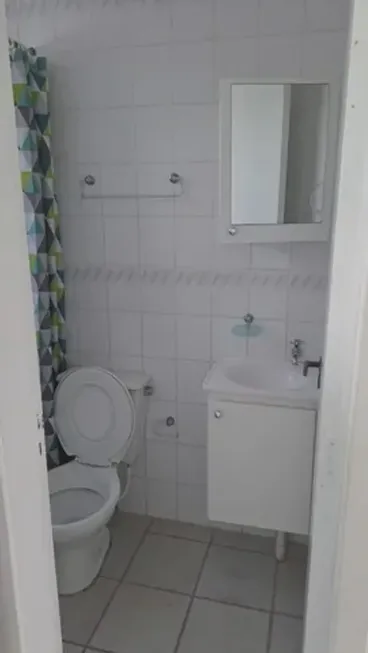 Foto 1 de Kitnet com 1 Quarto à venda, 30m² em Itapuã, Salvador