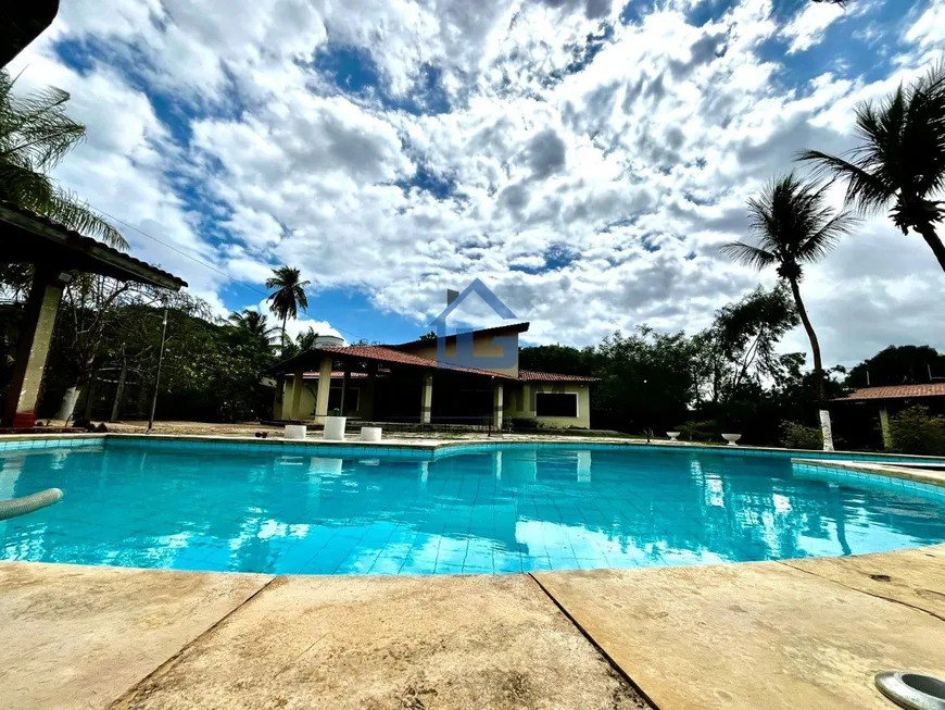 Foto 1 de Fazenda/Sítio com 4 Quartos à venda, 400m² em Mangabeira, Eusébio