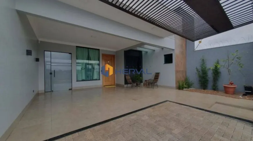 Foto 1 de Casa com 3 Quartos à venda, 136m² em Bom Jardim, Maringá