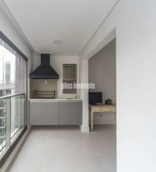 Foto 1 de Apartamento com 2 Quartos à venda, 68m² em Vila Madalena, São Paulo