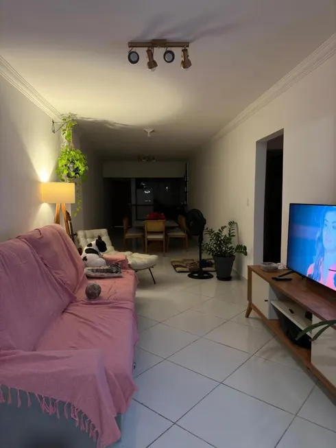 Foto 1 de Apartamento com 3 Quartos para alugar, 120m² em Canto do Forte, Praia Grande