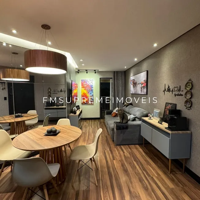 Foto 1 de Apartamento com 2 Quartos à venda, 57m² em Jardim Henriqueta, Taboão da Serra