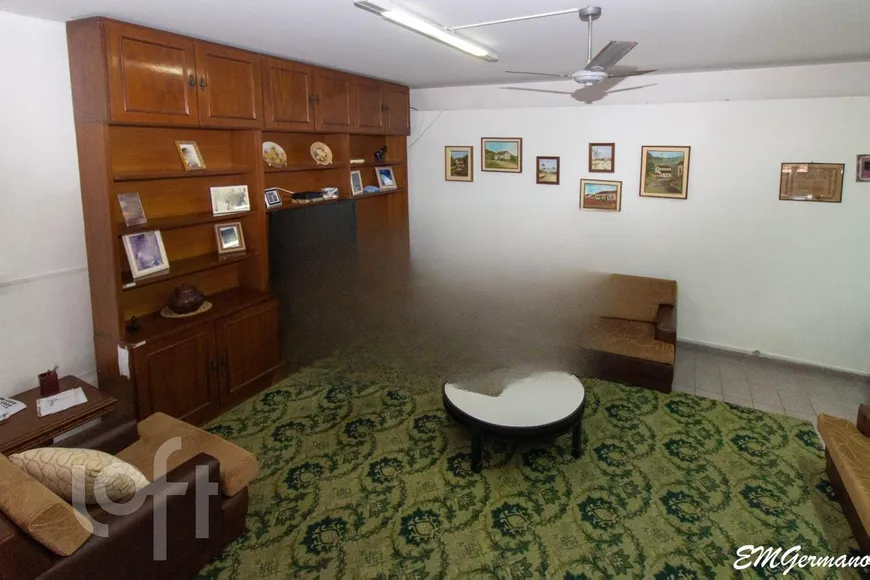 Foto 1 de Casa com 5 Quartos à venda, 395m² em Agronômica, Florianópolis