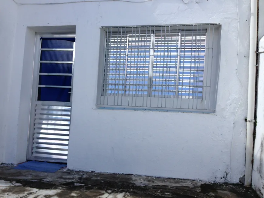 Foto 1 de Casa com 1 Quarto para alugar, 40m² em Vila Conde do Pinhal, São Paulo