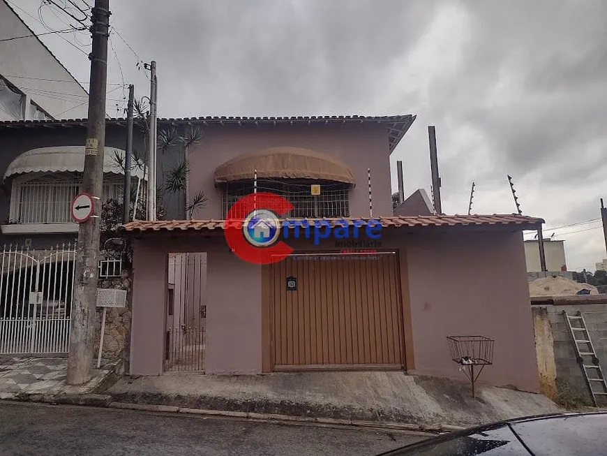 Foto 1 de Sobrado com 3 Quartos à venda, 110m² em Vila Galvão, Guarulhos
