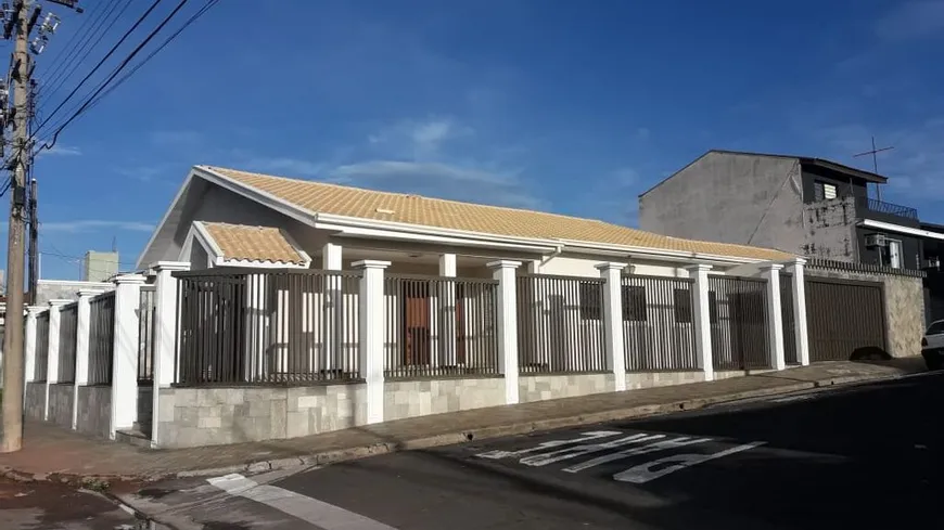 Foto 1 de Casa com 3 Quartos à venda, 256m² em Vila Maria, São José do Rio Preto